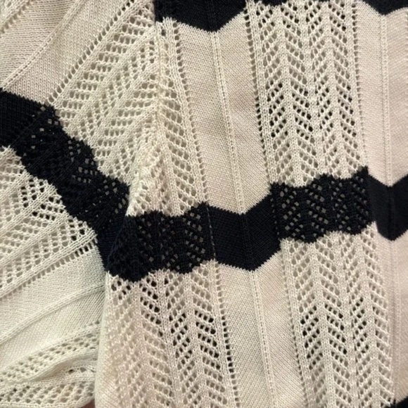 Cabi Nautical Sweater Tee. Spring Season 2024. Size XS. - Picture 2 of 4